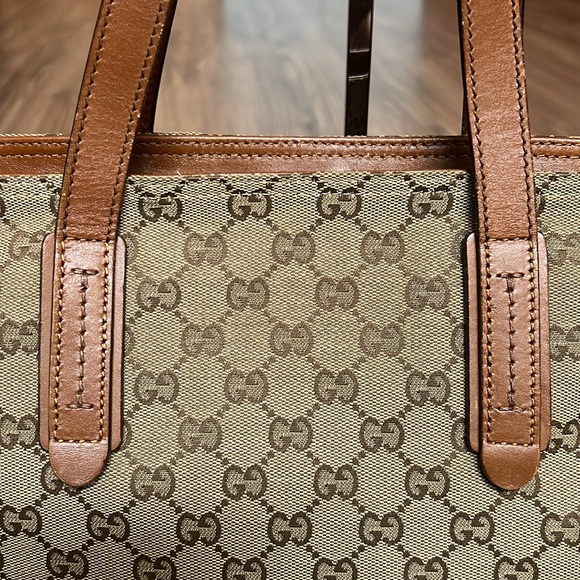 A293 - ๐ฏ% authentic Gucci shoulder bag - Picture 10 of 16